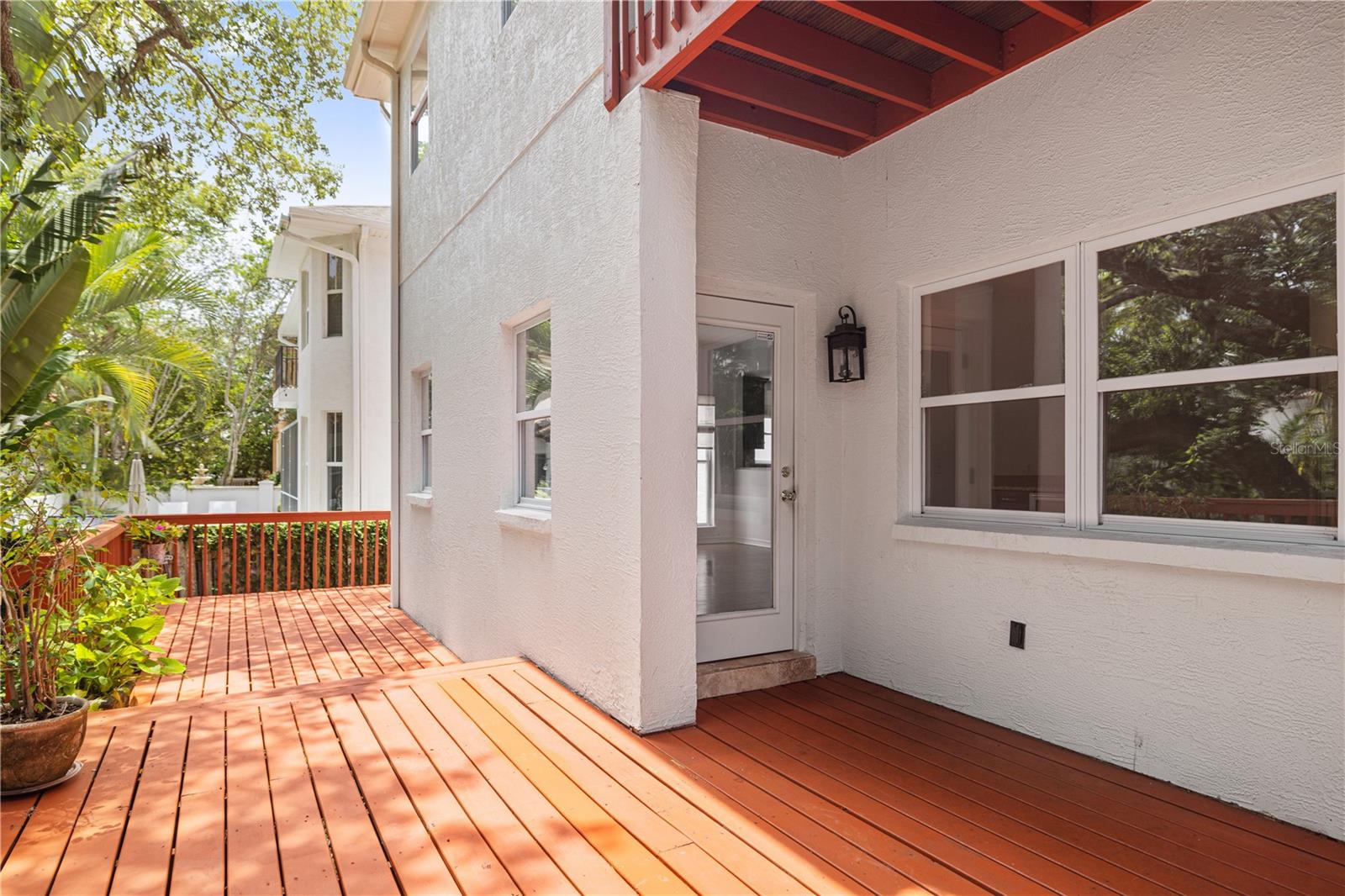 Image 36 of 43 For 2709 Bay Avenue