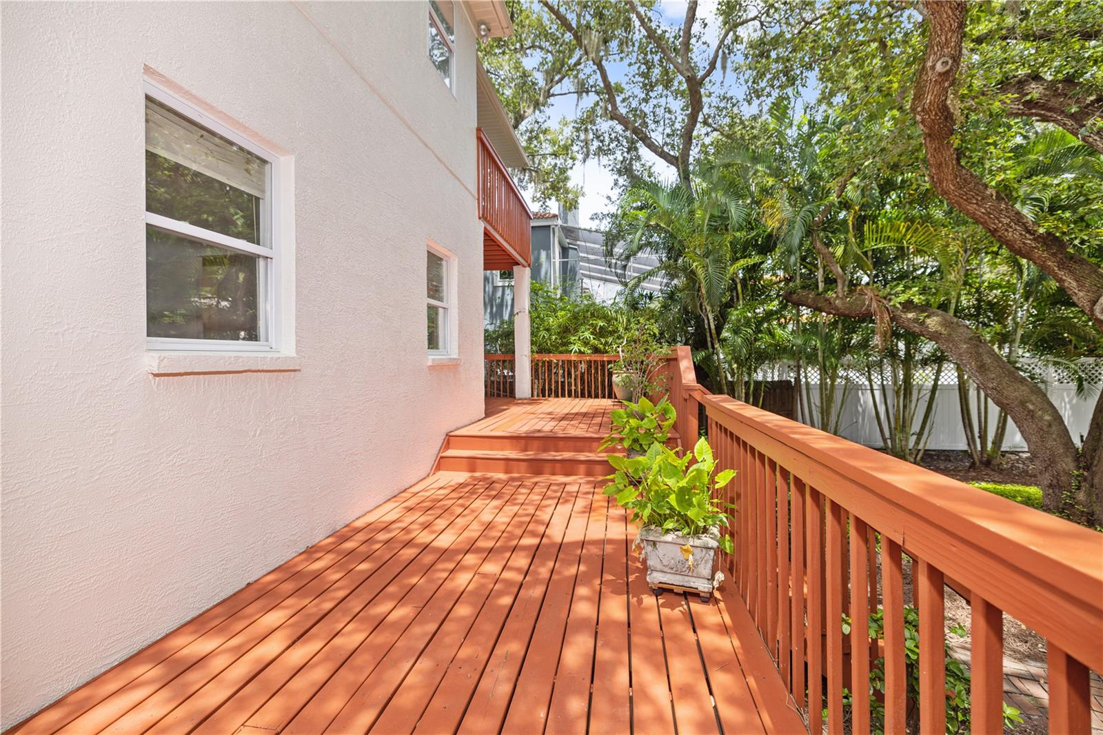 Image 38 of 43 For 2709 Bay Avenue