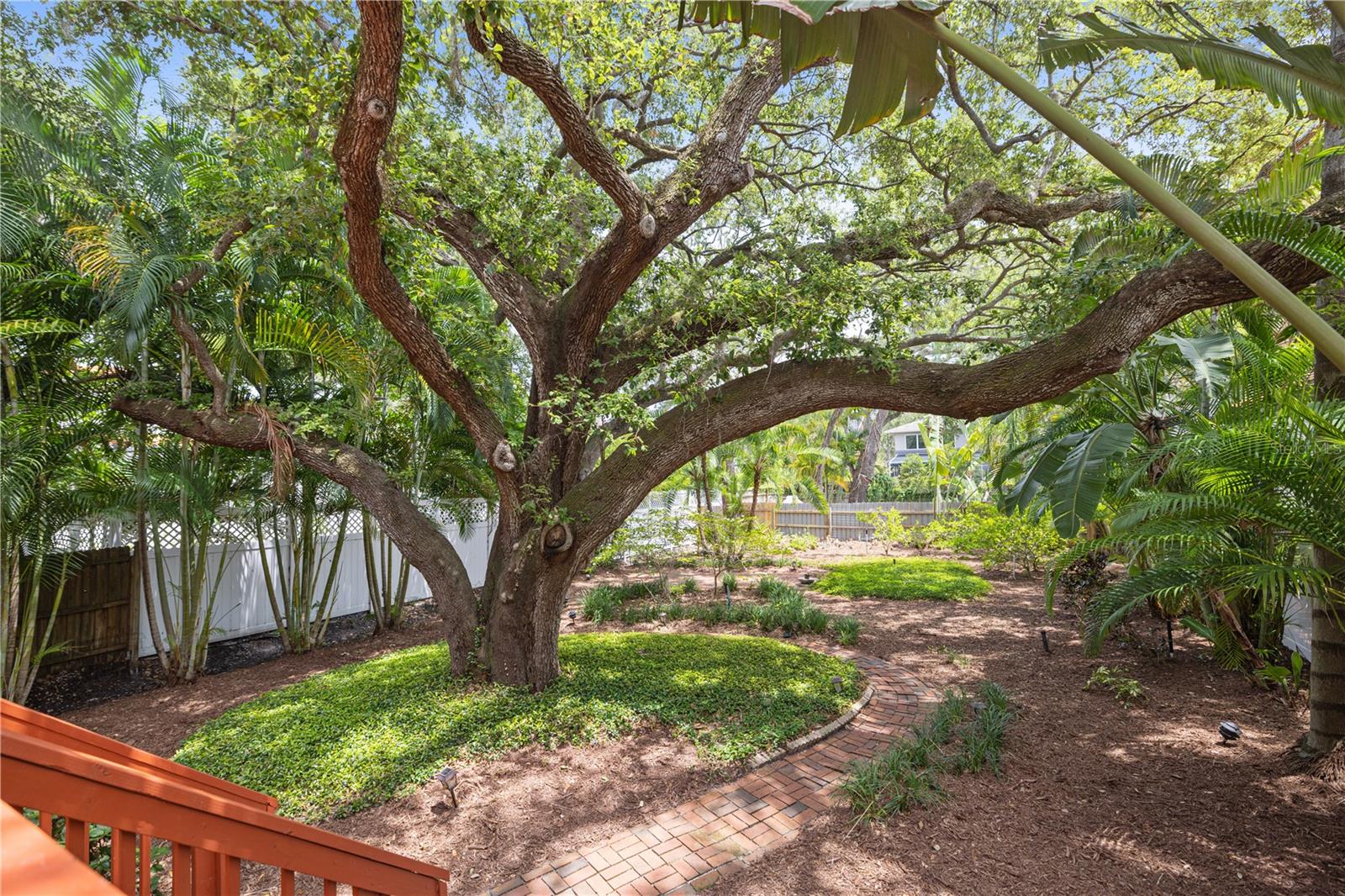 Image 39 of 43 For 2709 Bay Avenue
