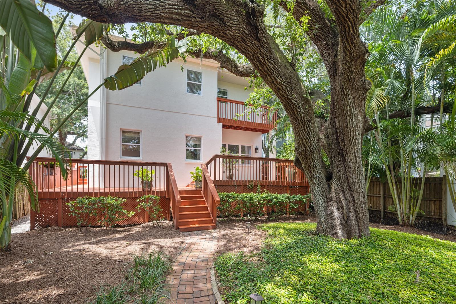 Image 42 of 43 For 2709 Bay Avenue
