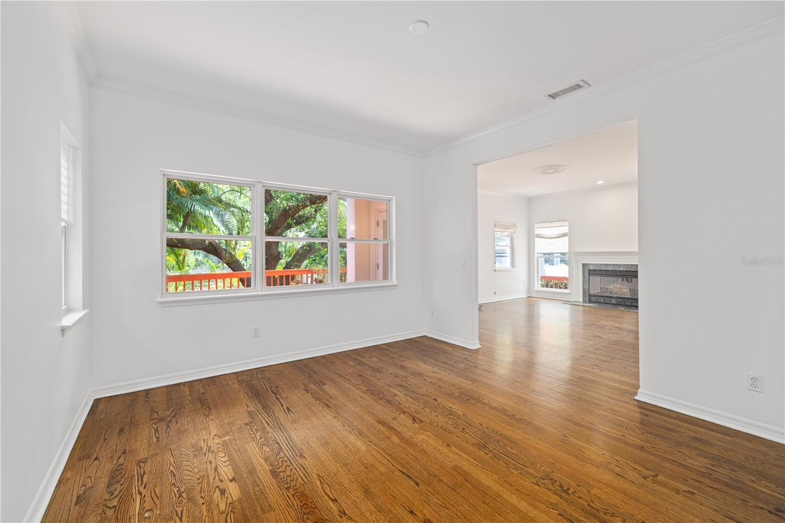 Image 7 of 43 For 2709 Bay Avenue