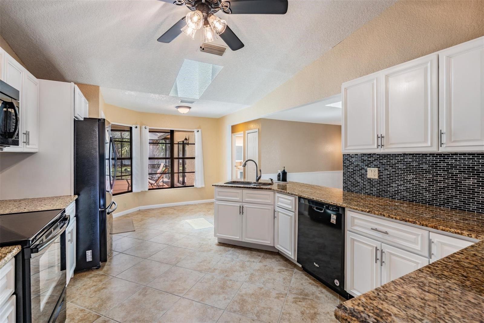 Image 16 of 45 For 13167 Roseanna Drive