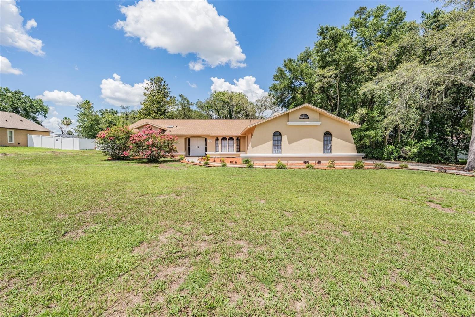 Image 36 of 45 For 13167 Roseanna Drive