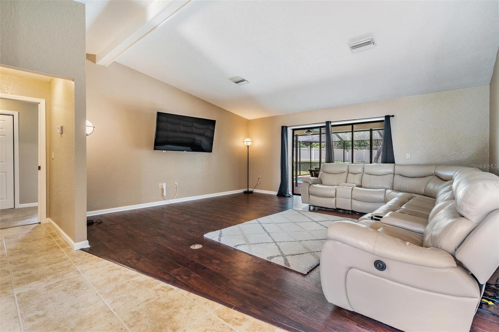 Image 4 of 45 For 13167 Roseanna Drive