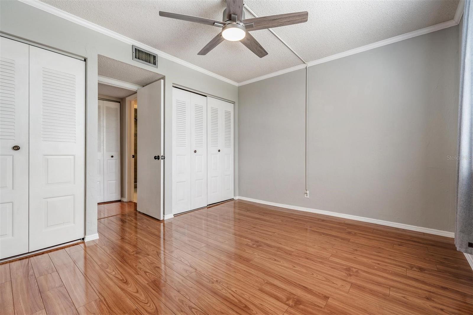 Image 14 of 39 For 2901 26th Street W 301