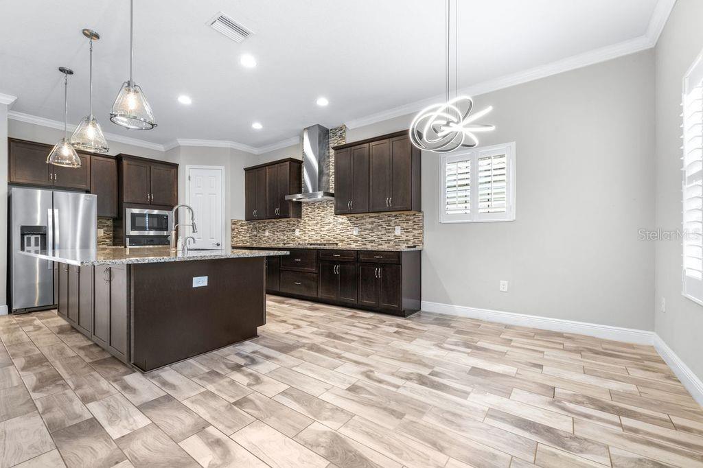 Image 11 of 65 For 21675 Amelia Rose Way