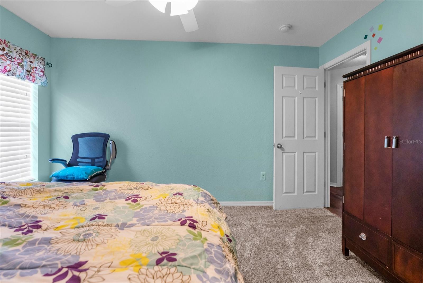 Image 18 of 40 For 10457 Cranston Street