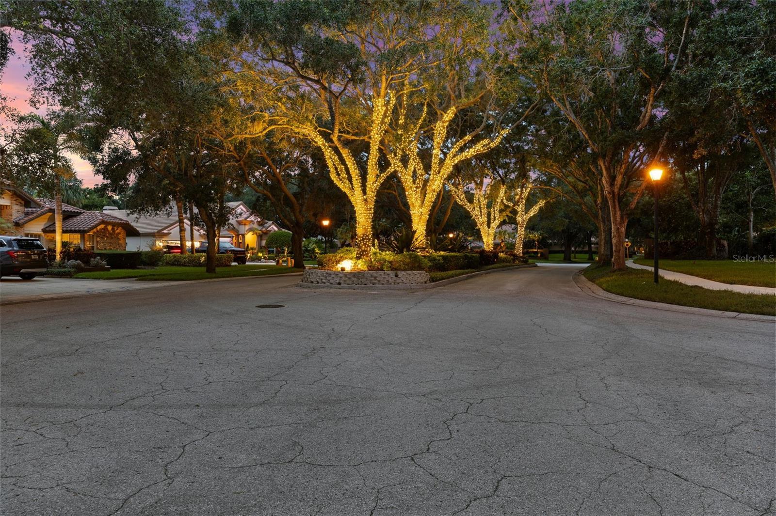 Image 96 of 99 For 3772 Woodridge Place