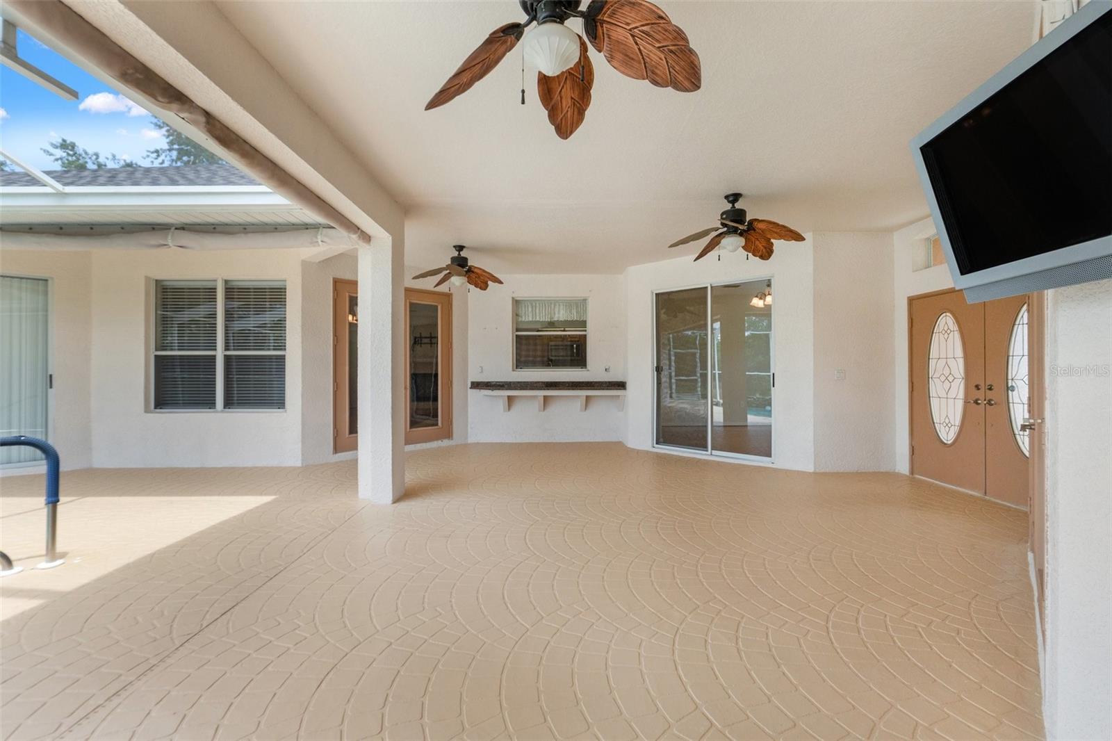 Image 14 of 62 For 4619 Bayridge Court