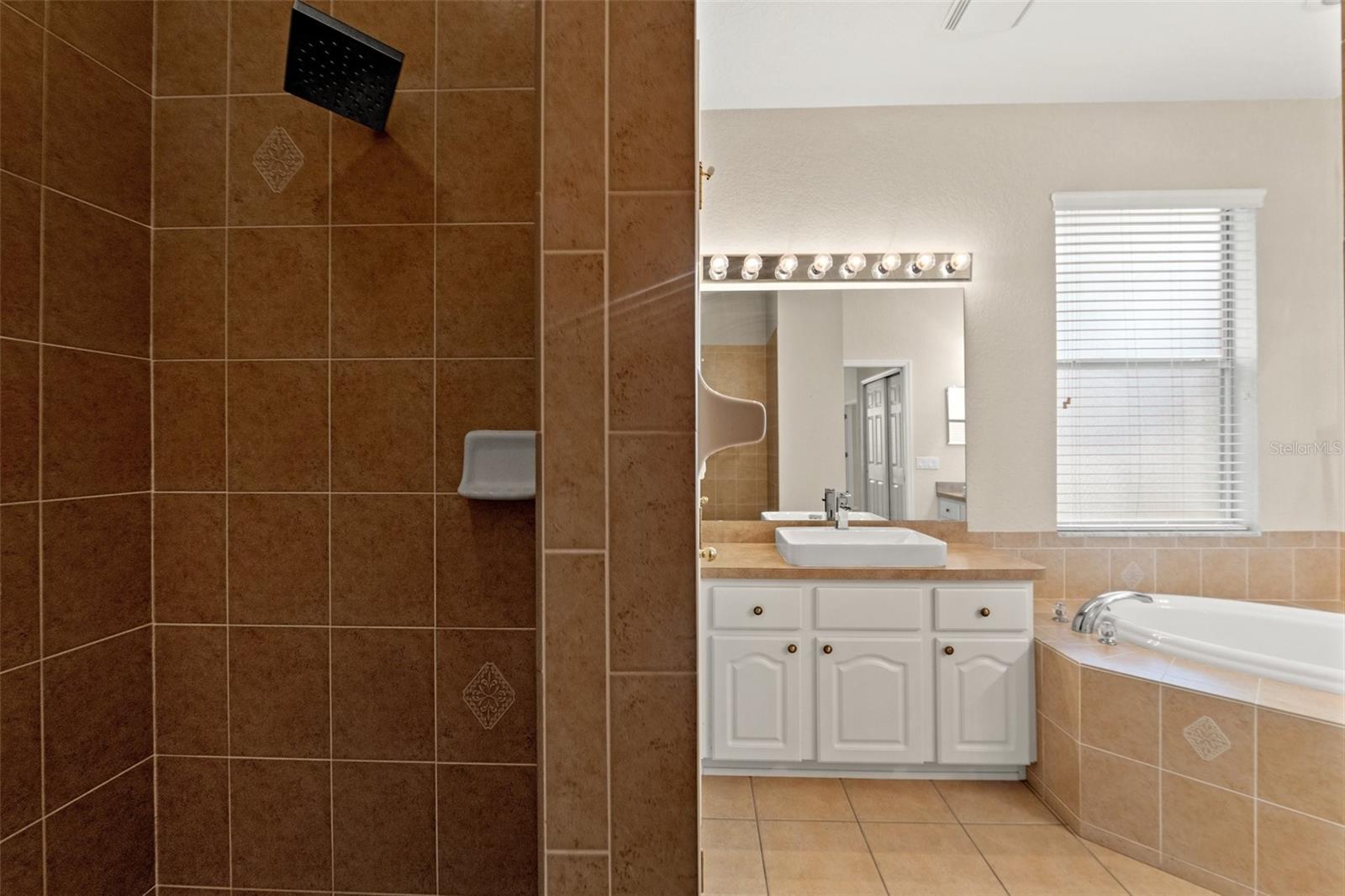 Image 30 of 62 For 4619 Bayridge Court