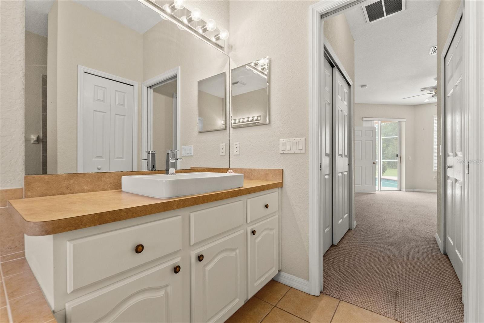 Image 31 of 62 For 4619 Bayridge Court
