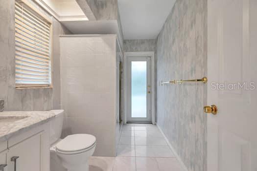 Image 11 of 58 For 2654 Augusta Drive N
