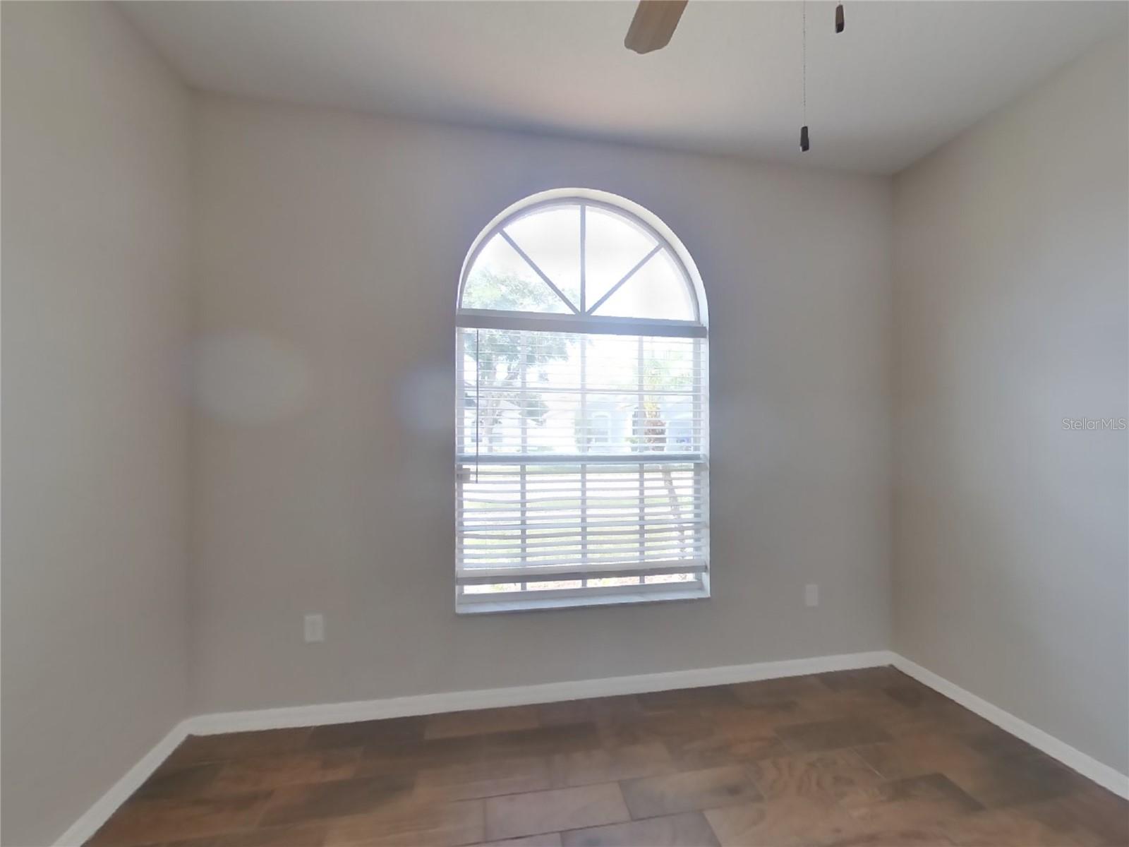 Image 11 of 19 For 24409 Breezy Oak Court