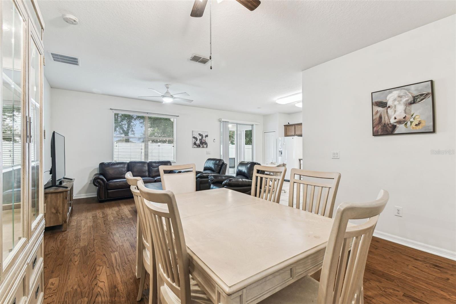 Image 11 of 62 For 518 Winthrop Drive