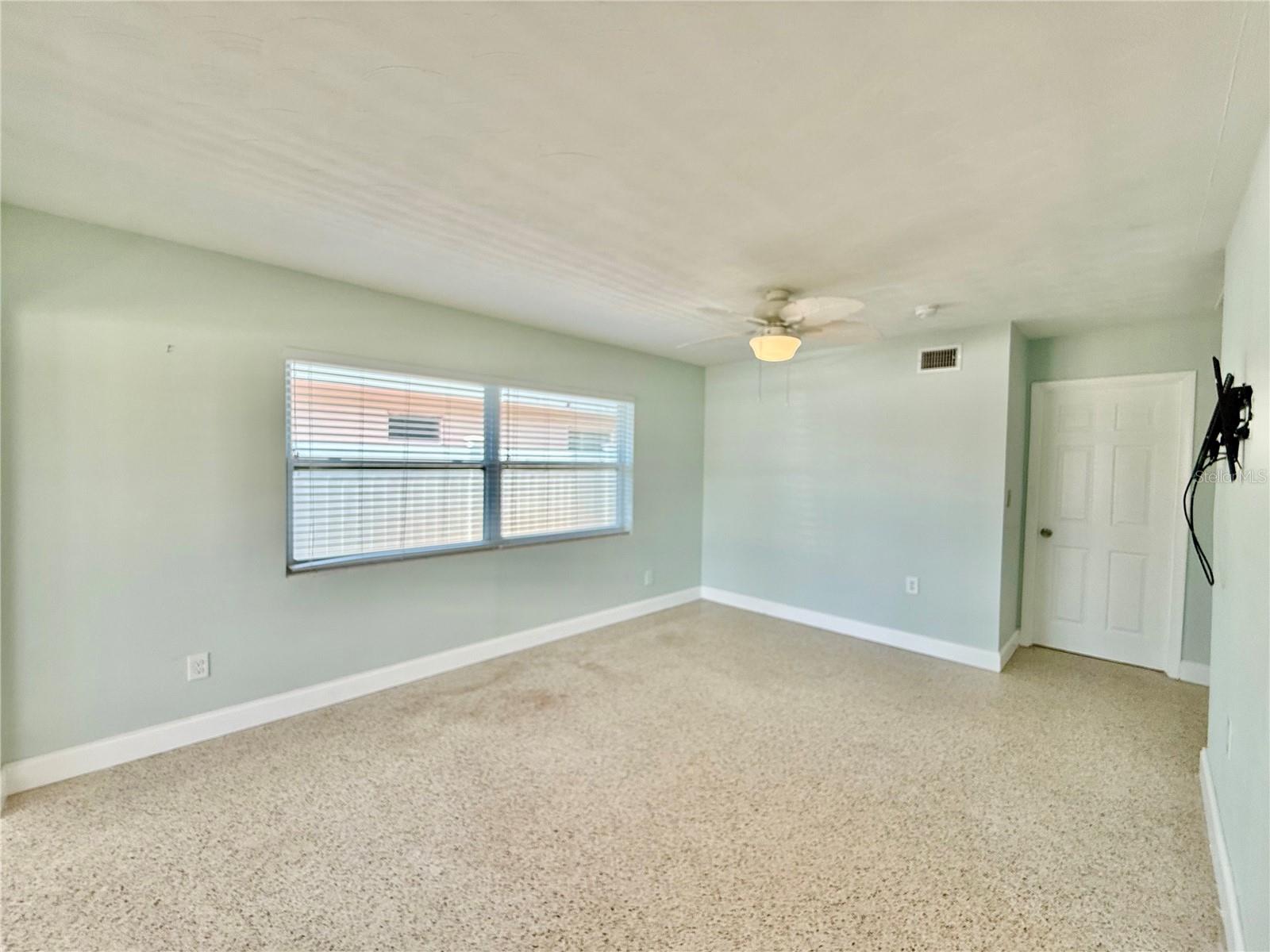 Image 6 of 31 For 104 15th Avenue