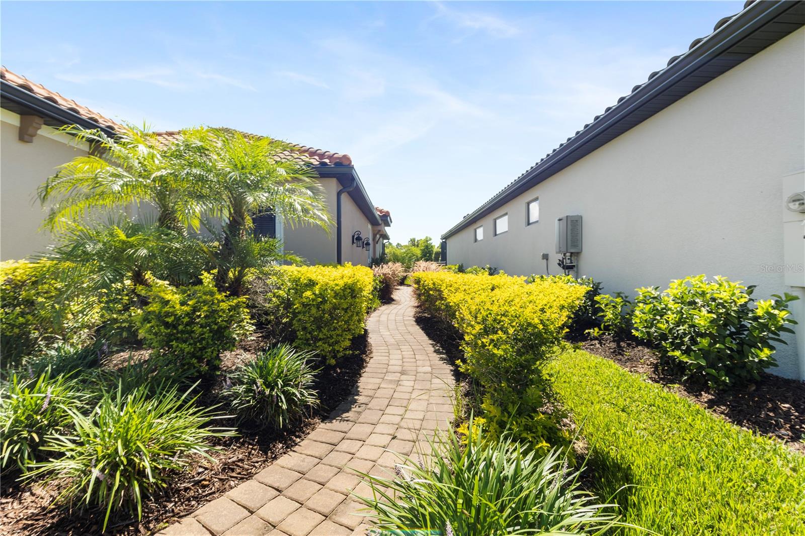 Image 3 of 49 For 3312 Francoa Drive