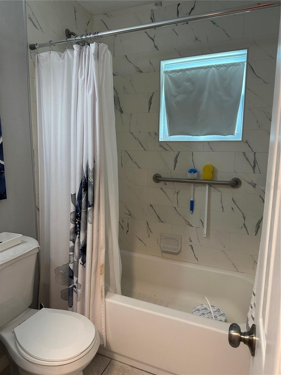 Image 11 of 24 For 7651 46th Way N