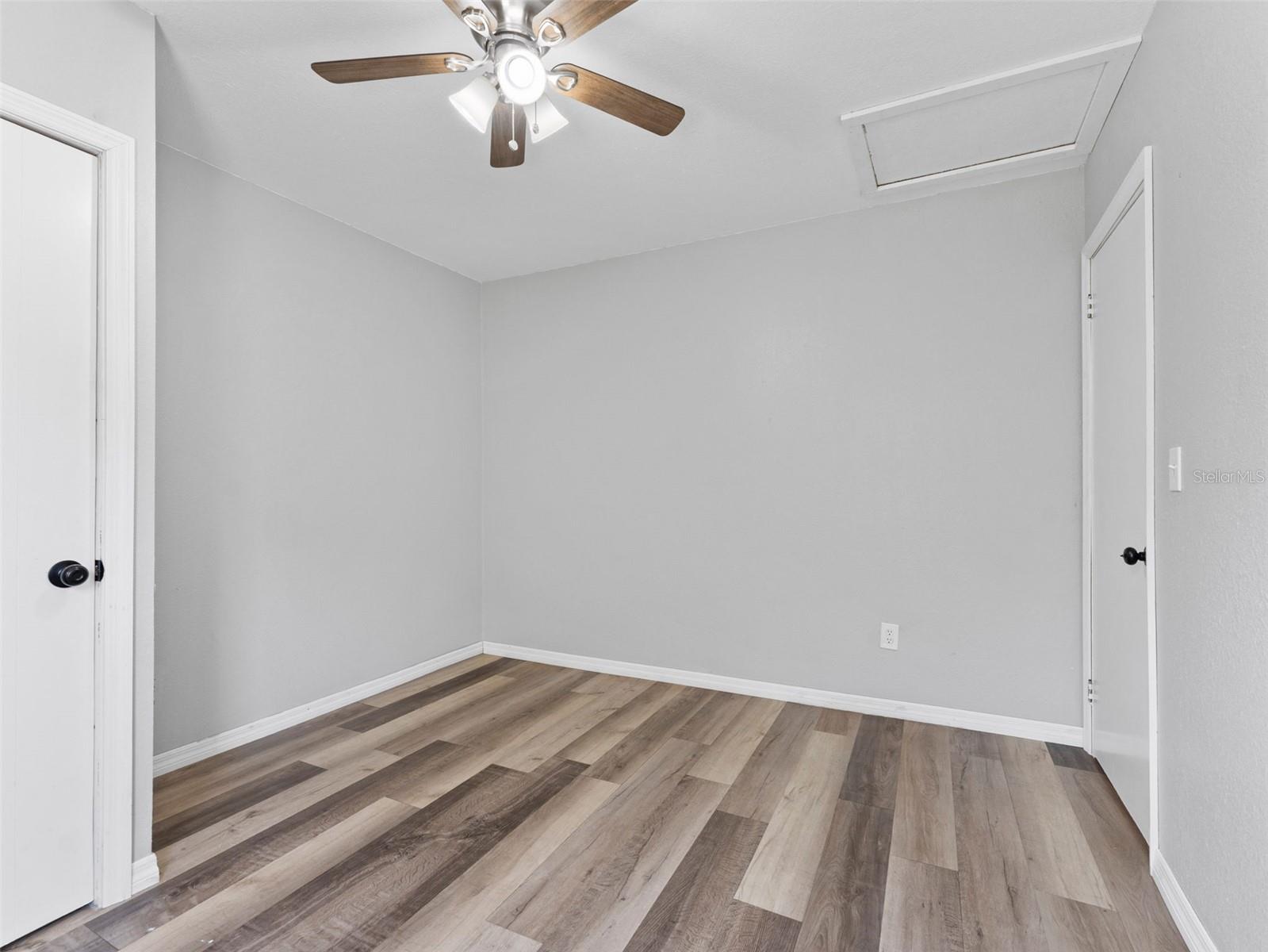 Image 22 of 35 For 5514 7th Avenue N