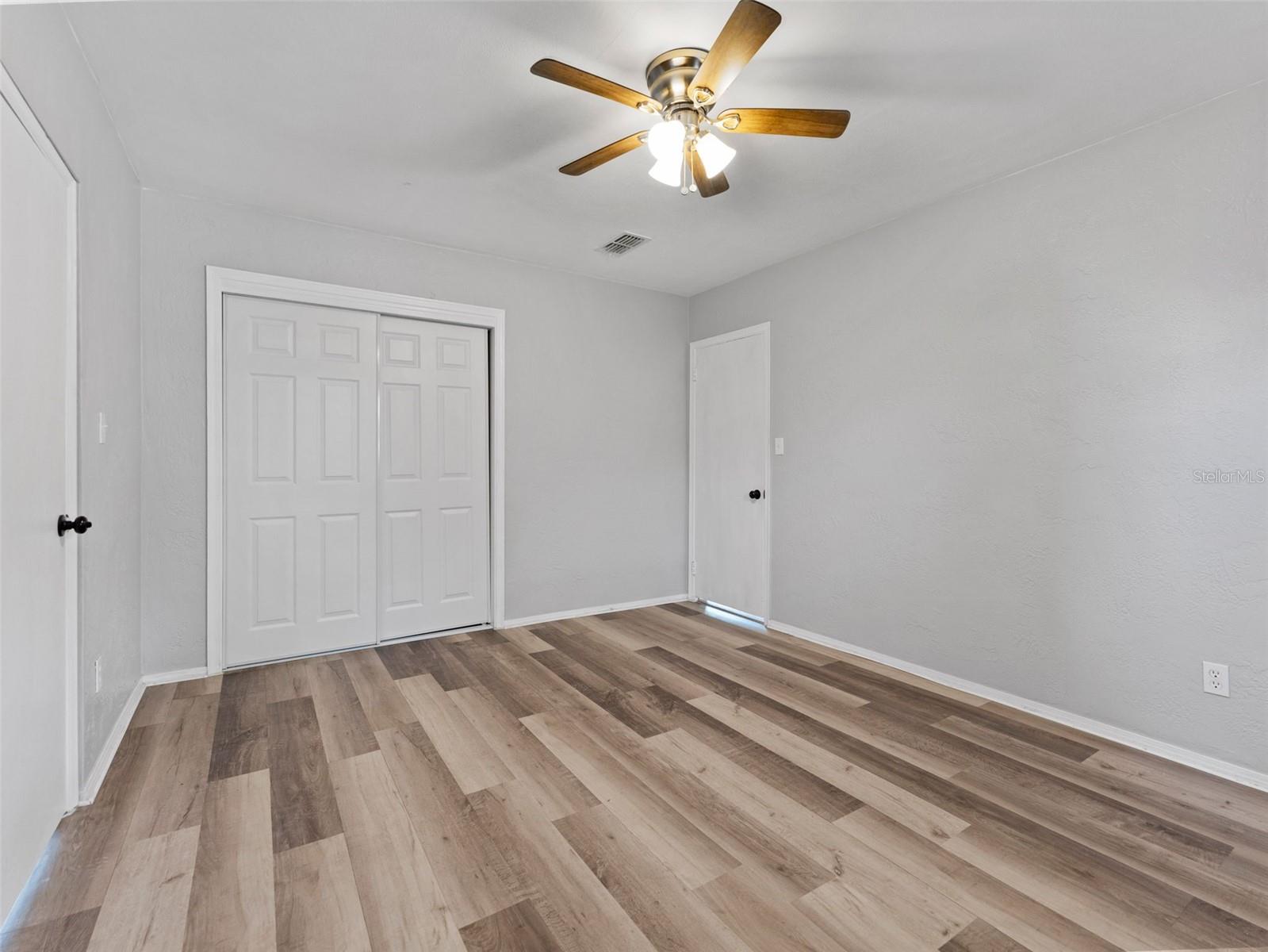 Image 26 of 35 For 5514 7th Avenue N