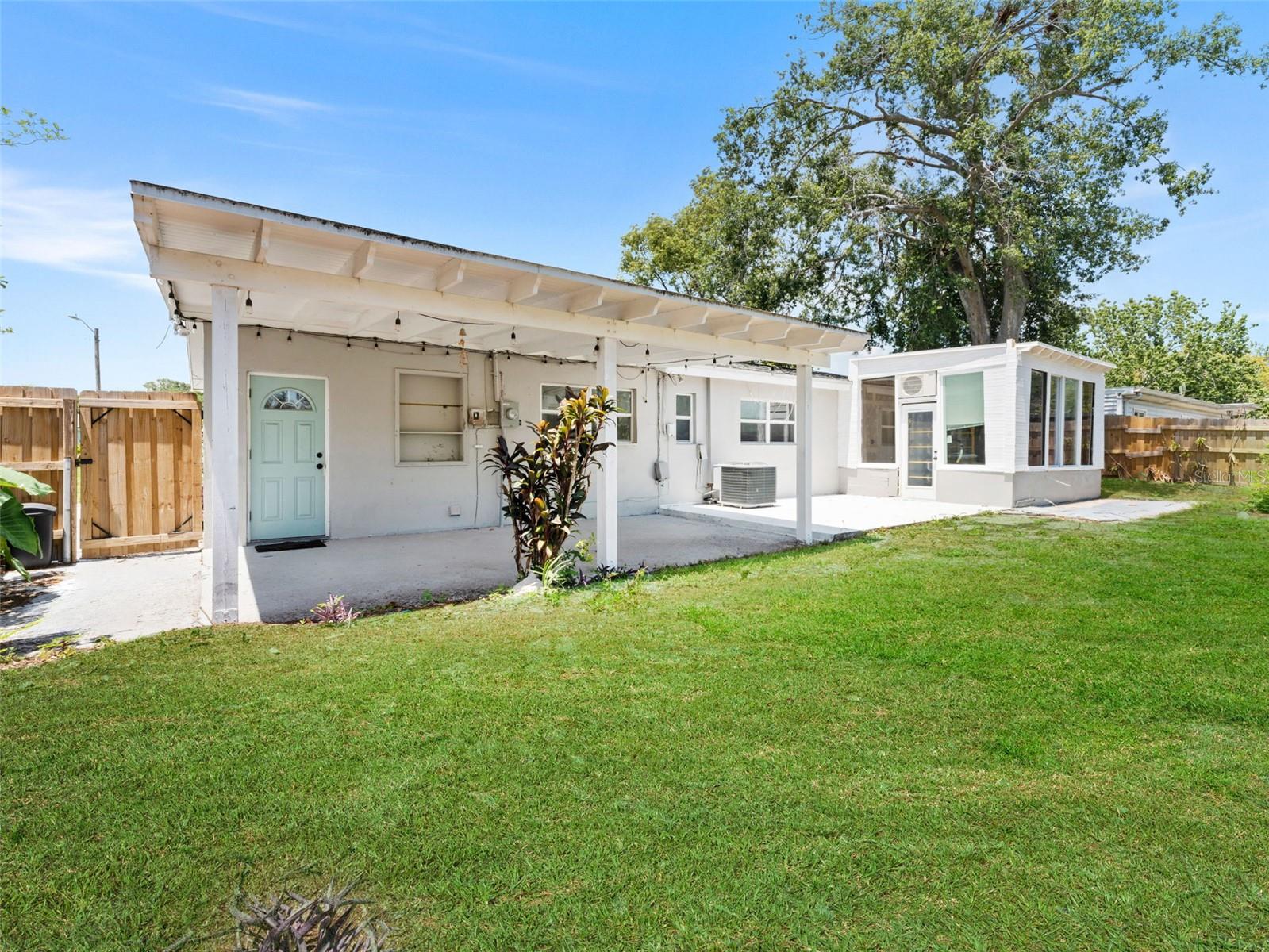 Image 30 of 35 For 5514 7th Avenue N