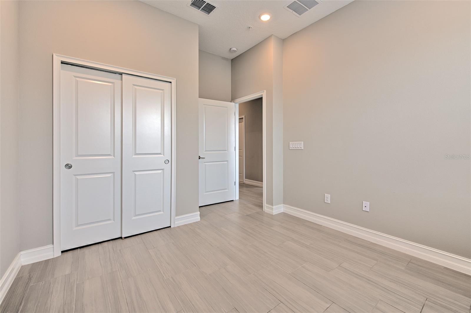 Image 10 of 68 For 5351 Bridge Street 64