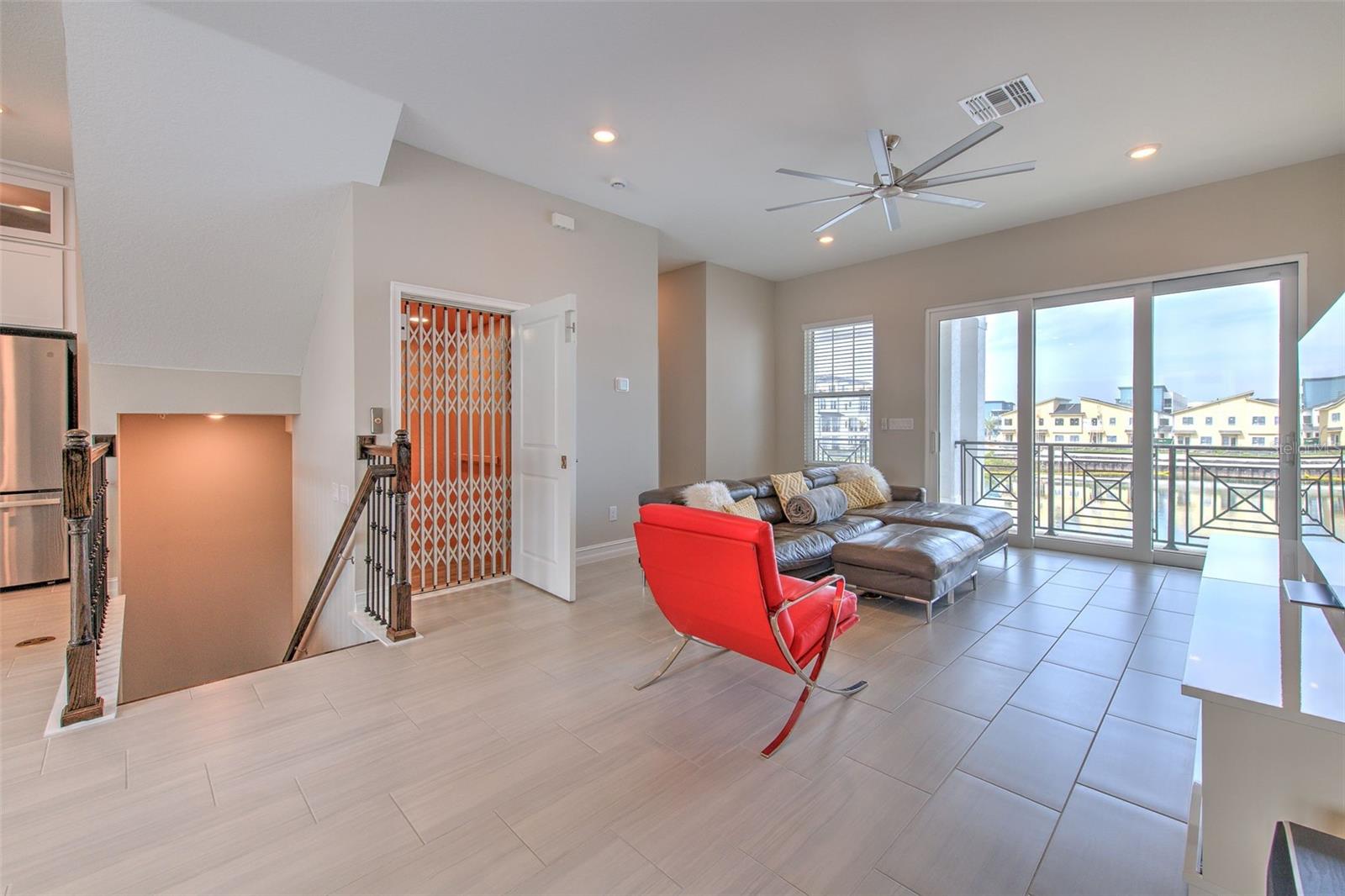 Image 13 of 68 For 5351 Bridge Street 64