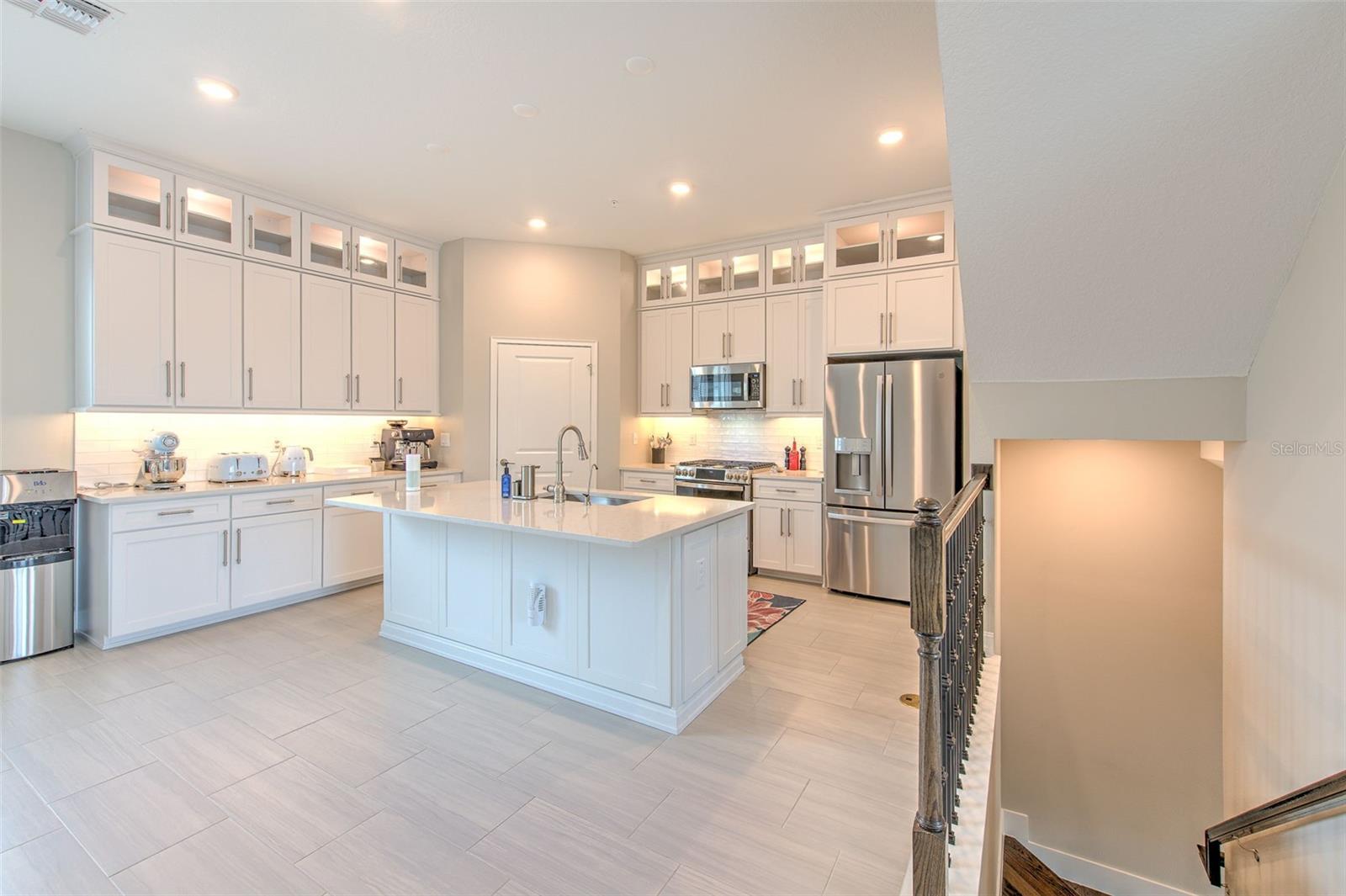 Image 17 of 68 For 5351 Bridge Street 64