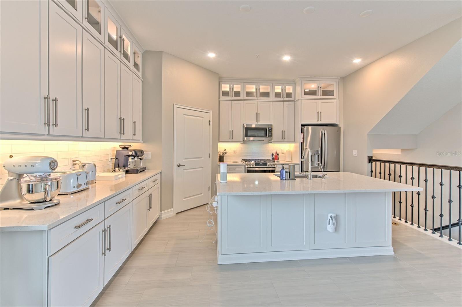 Image 19 of 68 For 5351 Bridge Street 64