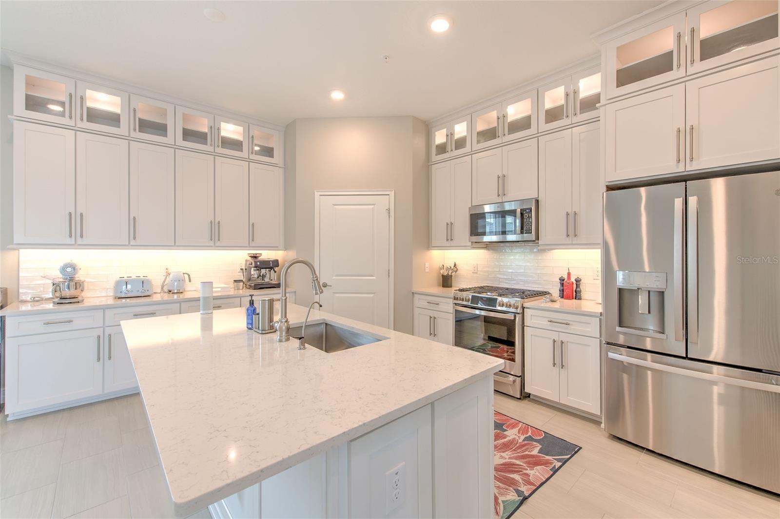 Image 22 of 68 For 5351 Bridge Street 64