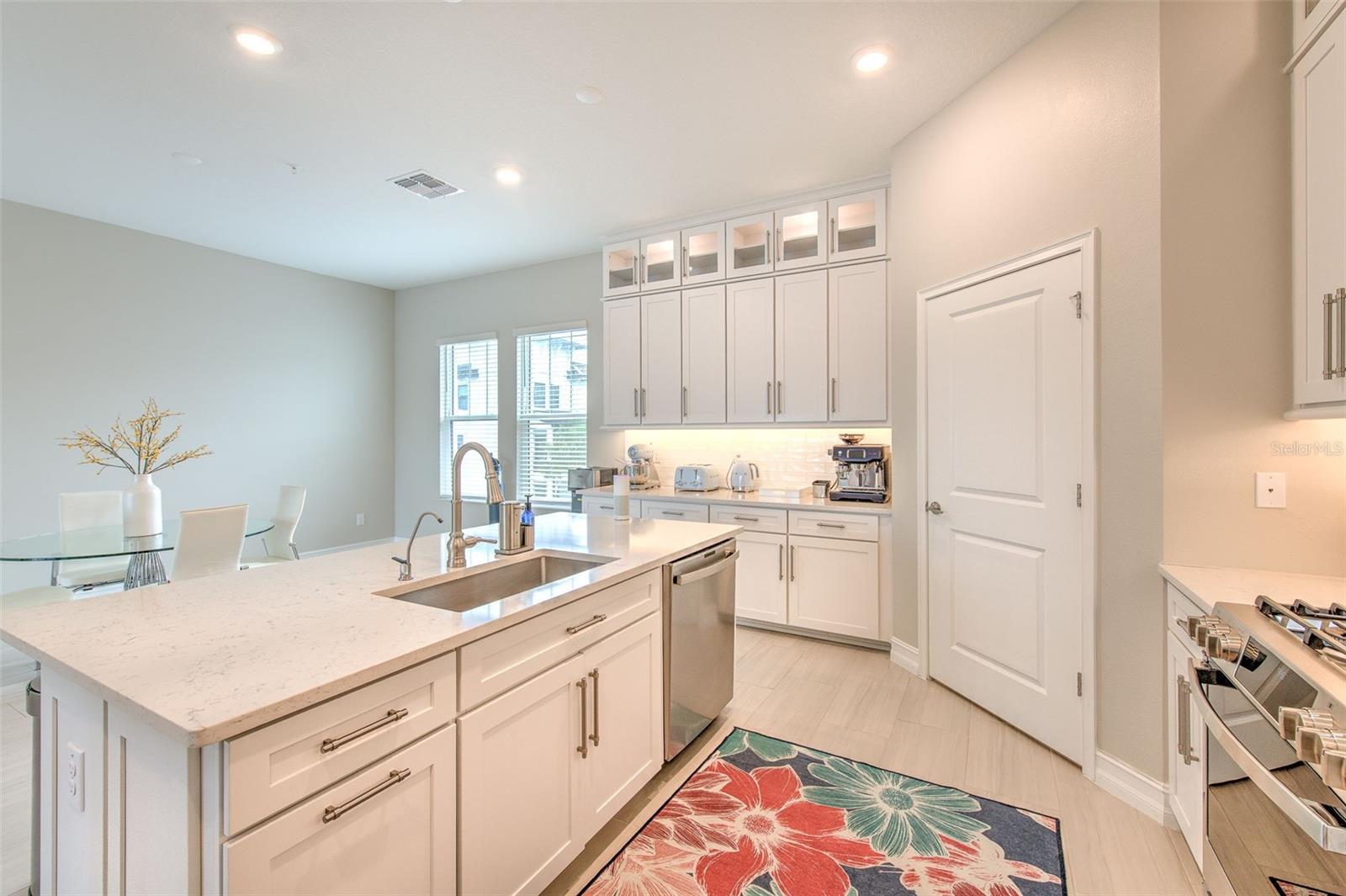 Image 23 of 68 For 5351 Bridge Street 64