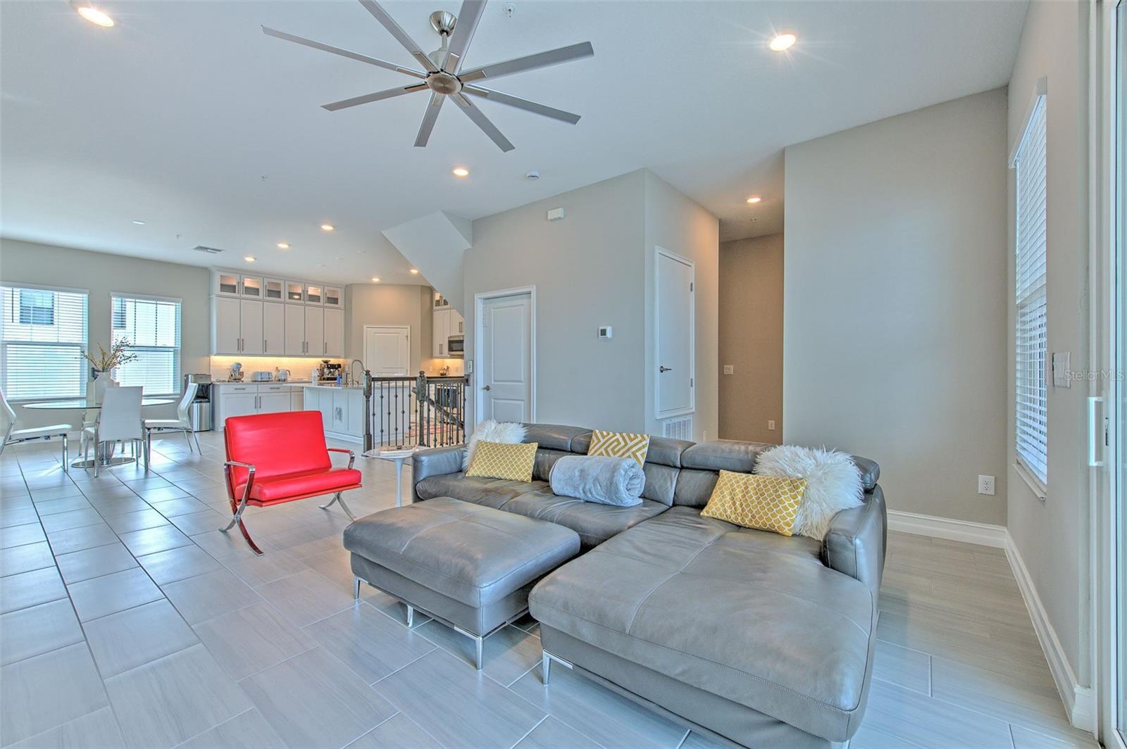 Image 33 of 68 For 5351 Bridge Street 64