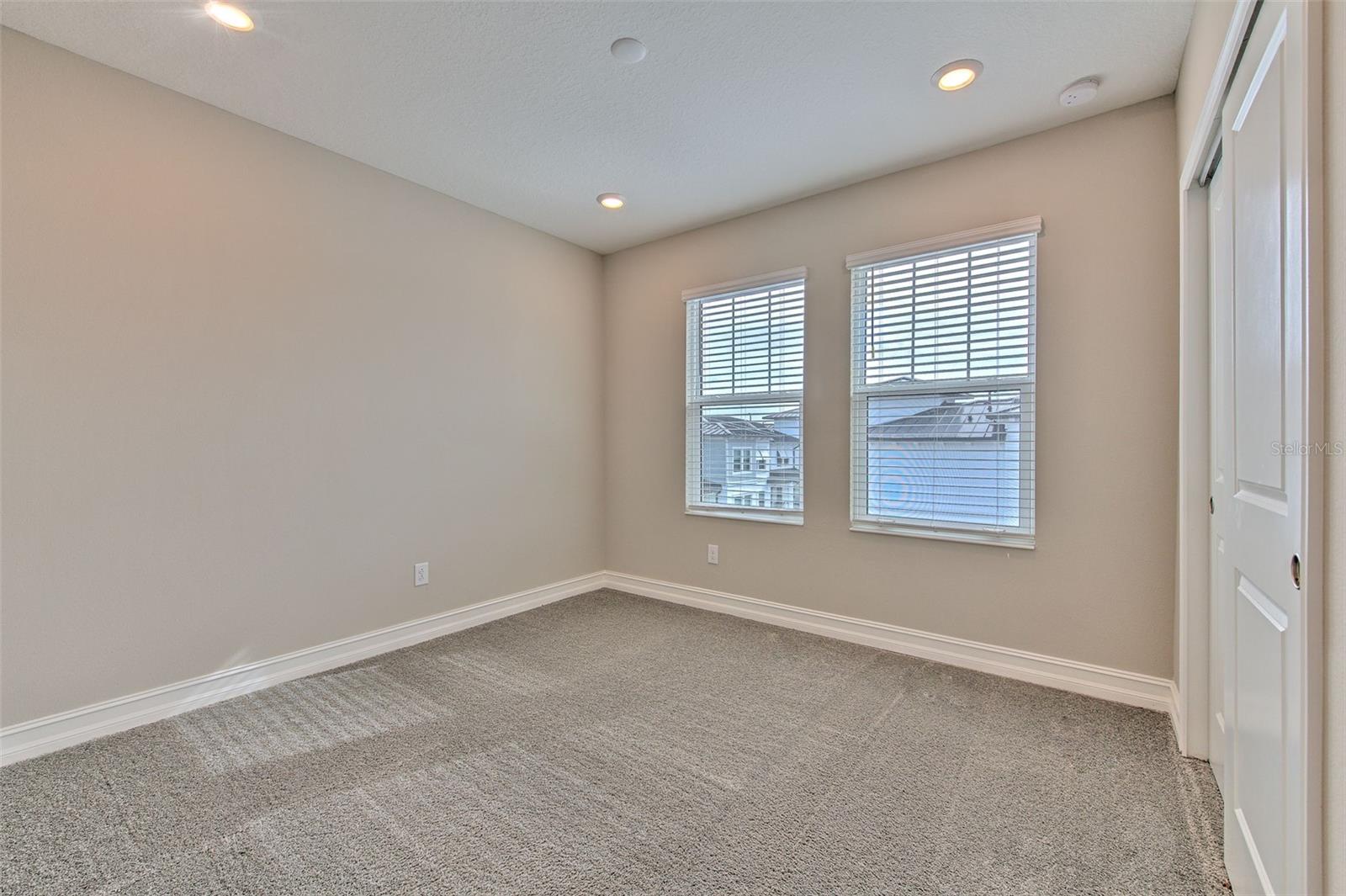 Image 36 of 68 For 5351 Bridge Street 64