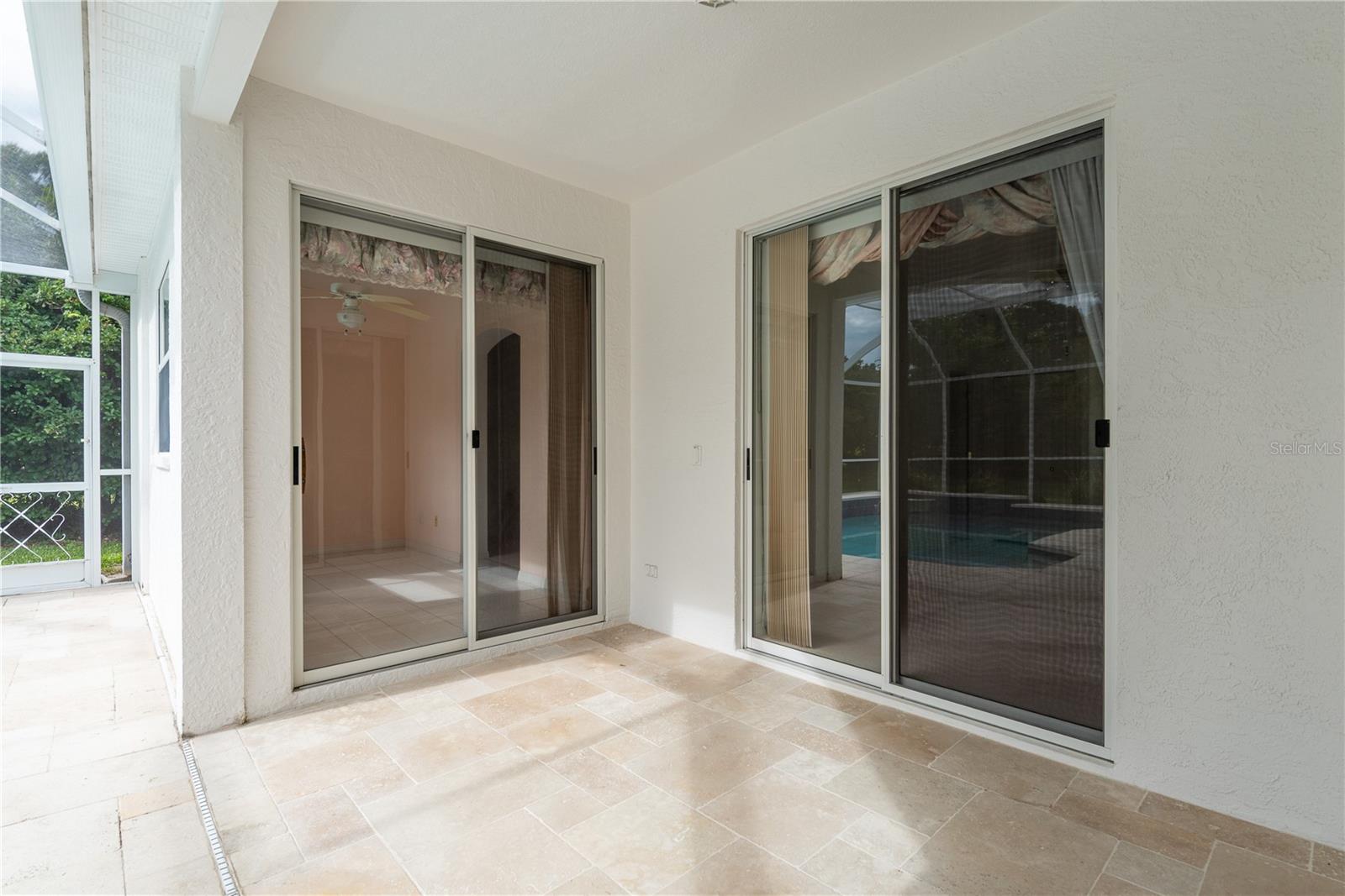 Image 34 of 37 For 1156 Ridgegrove Drive W