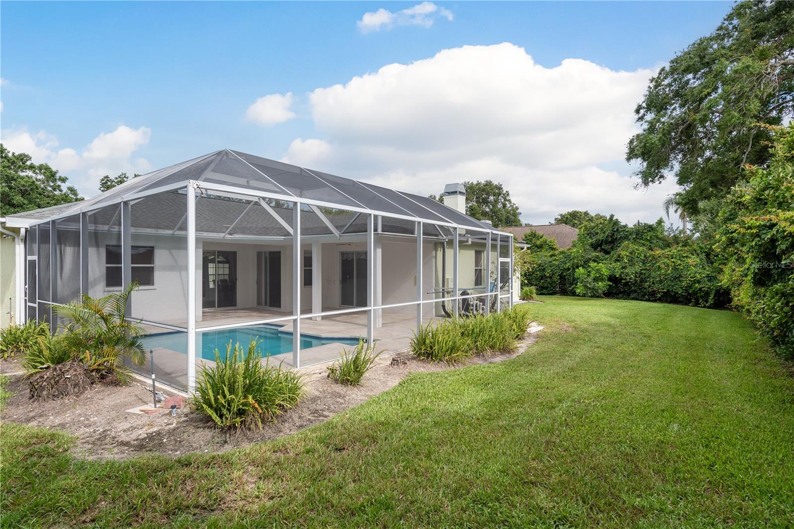 Image 36 of 37 For 1156 Ridgegrove Drive W