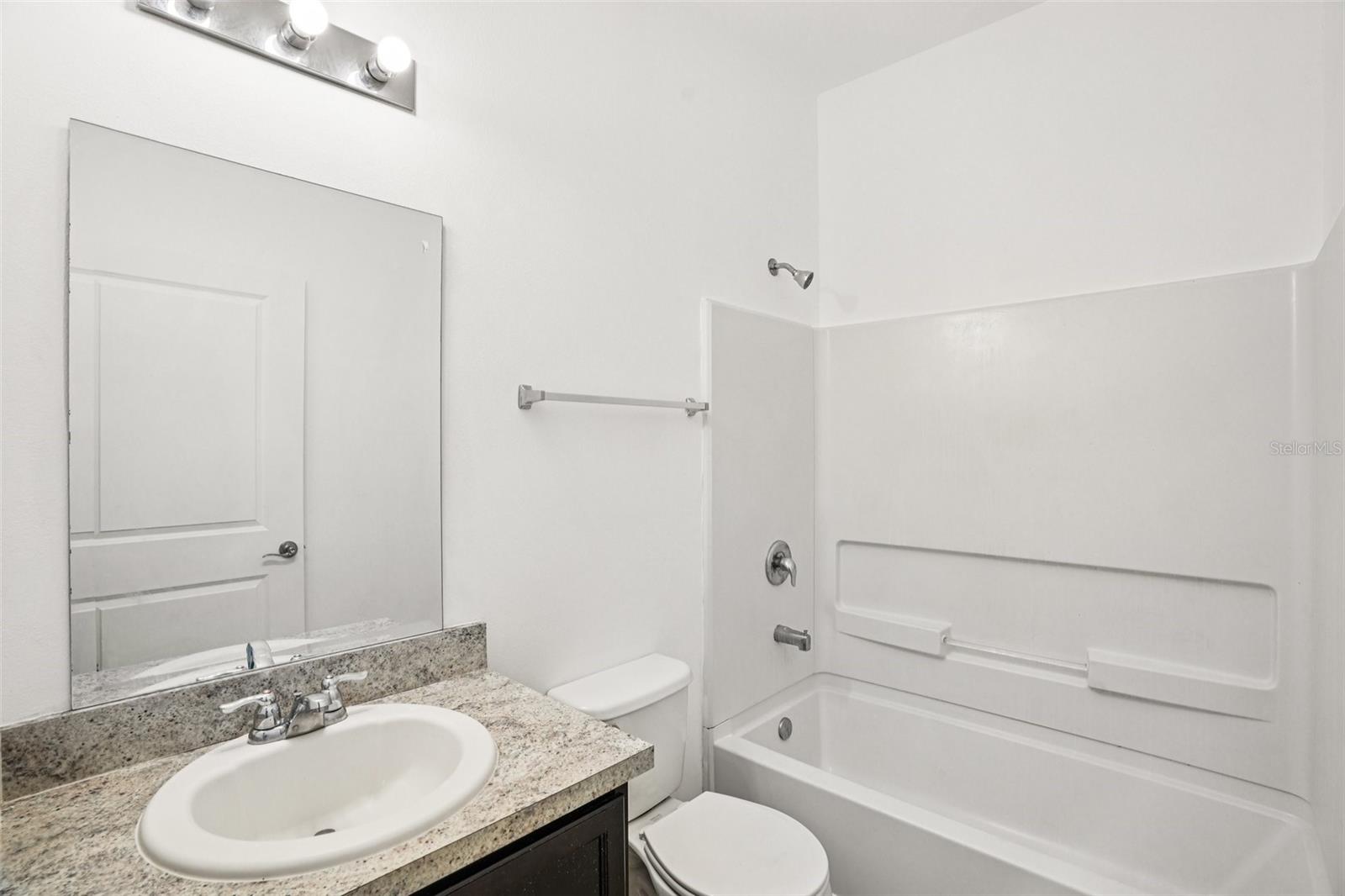 Image 18 of 42 For 1211 Canyon Oaks Drive