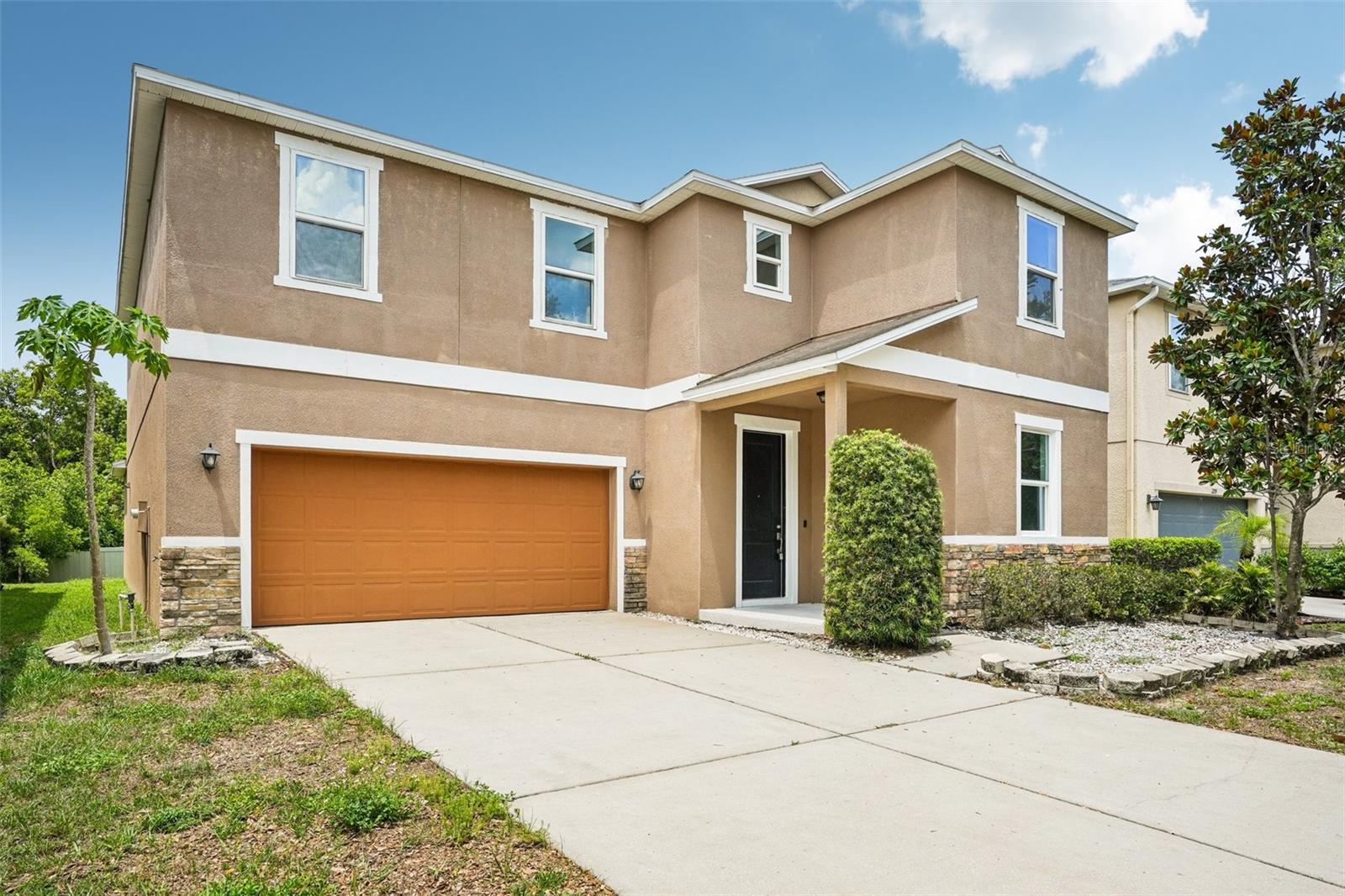 Image 4 of 42 For 1211 Canyon Oaks Drive