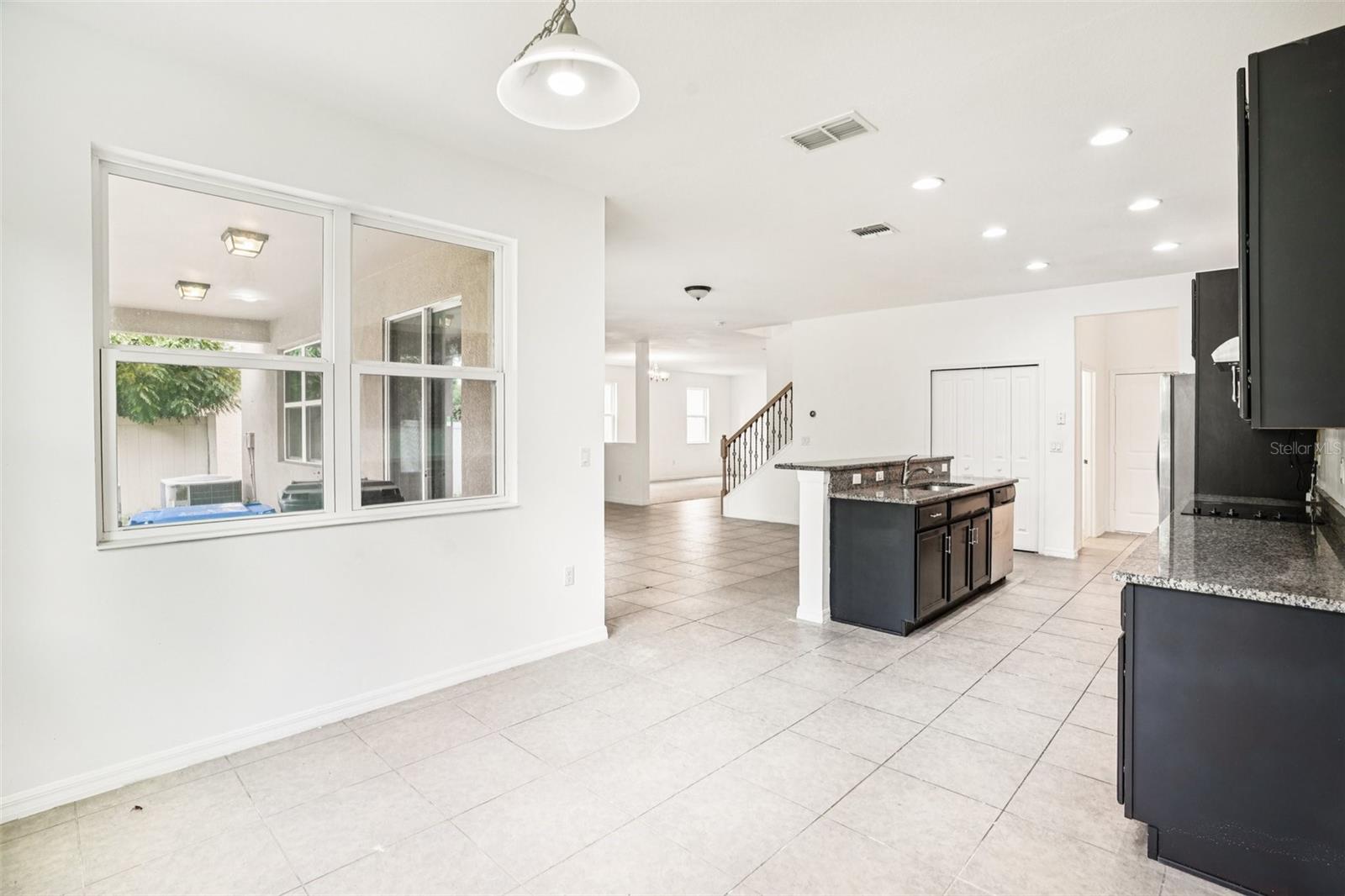Image 6 of 42 For 1211 Canyon Oaks Drive
