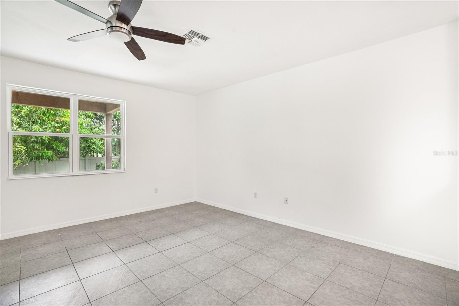 Image 8 of 42 For 1211 Canyon Oaks Drive