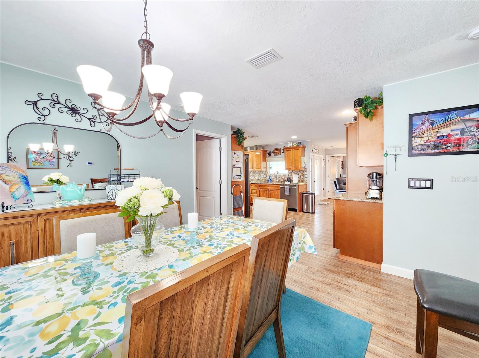 Image 11 of 46 For 8110 Damara Drive