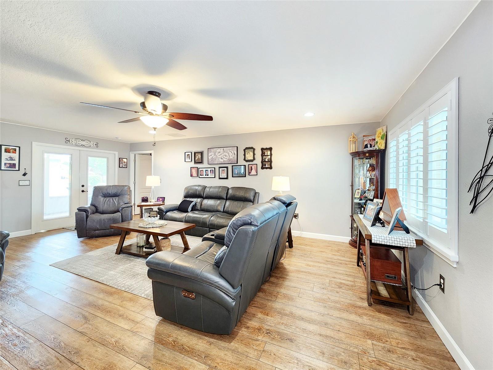 Image 15 of 46 For 8110 Damara Drive