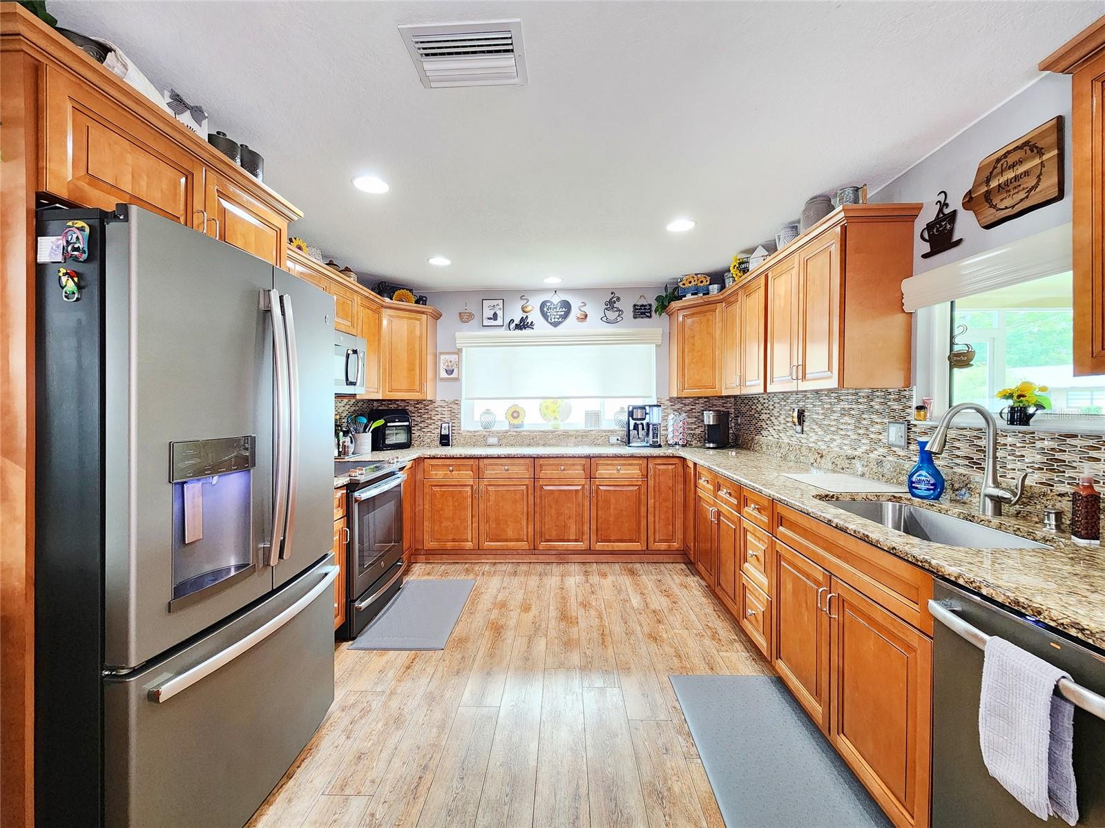 Image 8 of 46 For 8110 Damara Drive