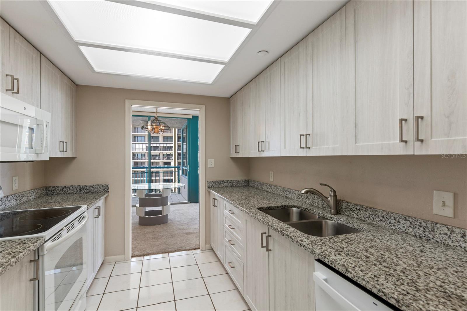 Image 8 of 20 For 1520 Gulf Boulevard 506