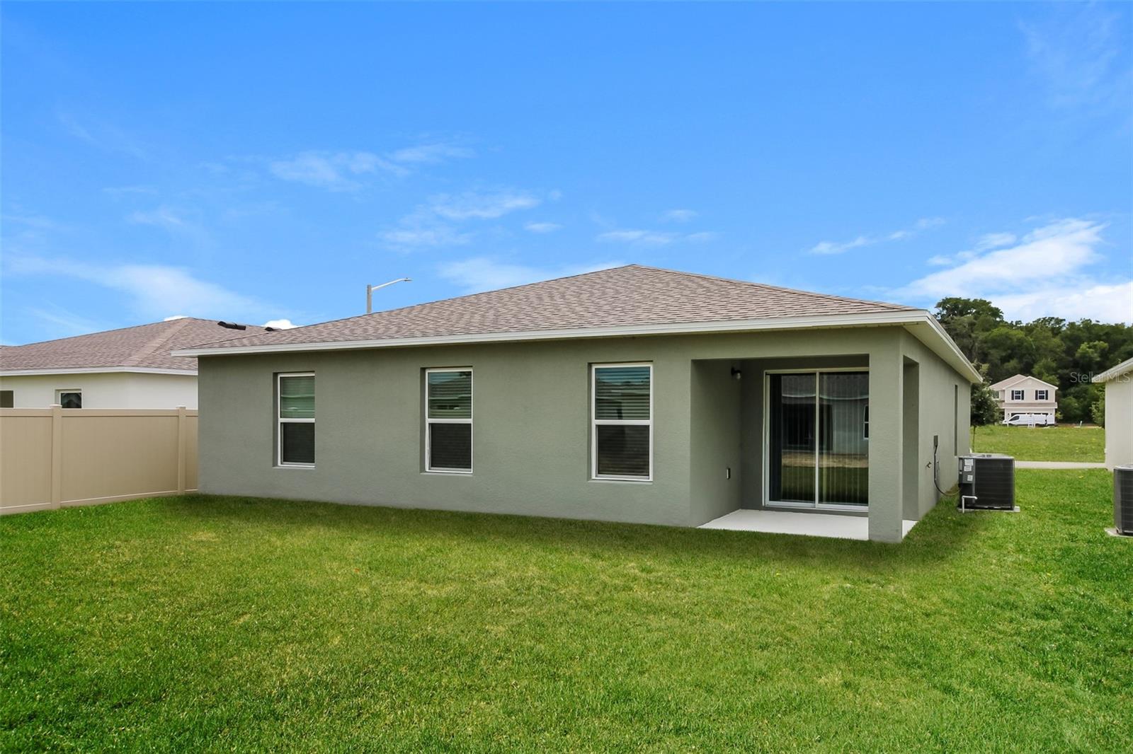 Image 3 of 5 For 2491 23rd Avenue