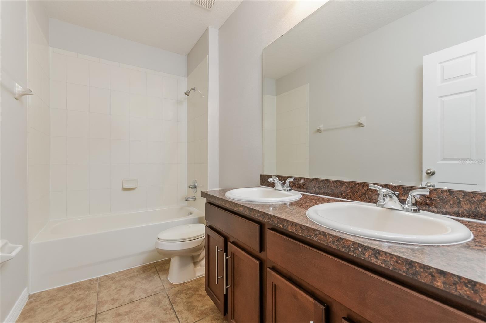 Image 13 of 14 For 7217 Wakeview Drive