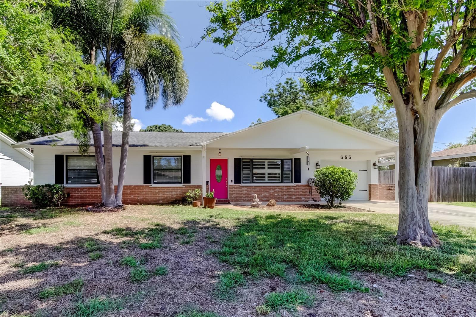 Details for 565 55th Avenue Ne, ST PETERSBURG, FL 33703