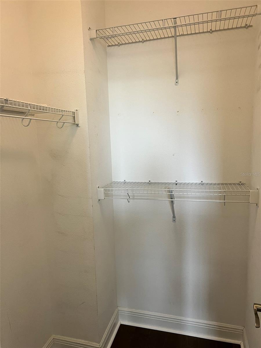 Image 22 of 26 For 115 Arrawana Avenue 7