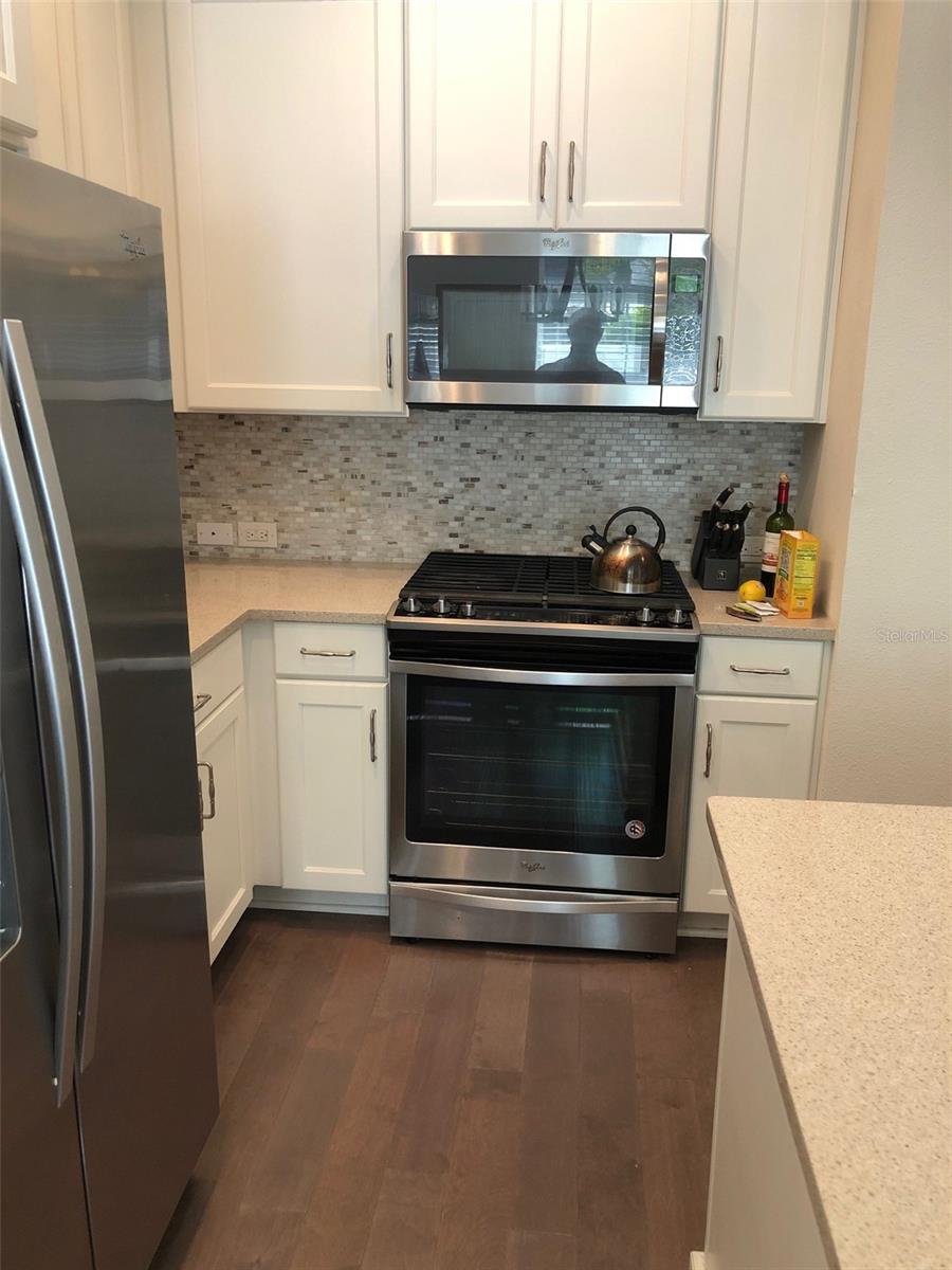 Image 4 of 15 For 115 Arrawana Avenue 7