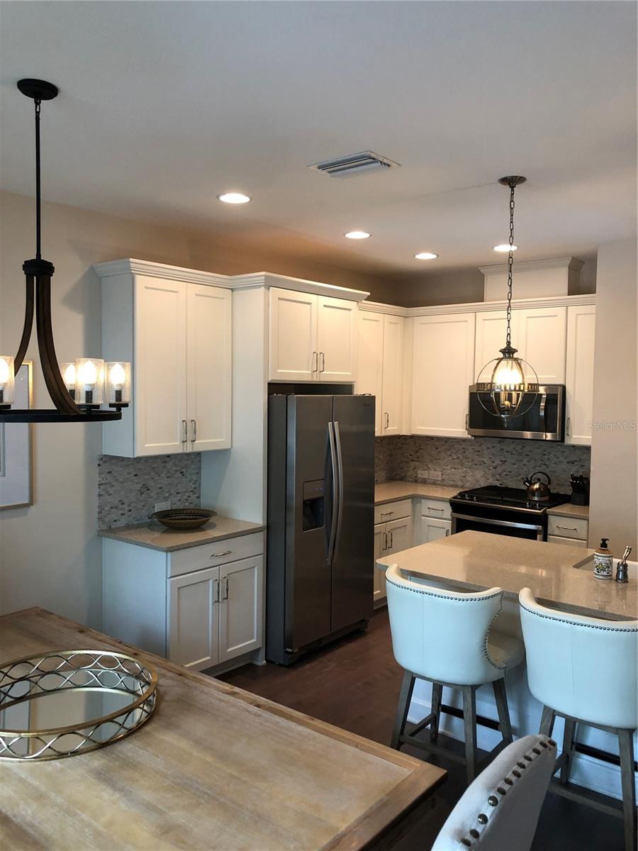 Image 6 of 15 For 115 Arrawana Avenue 7