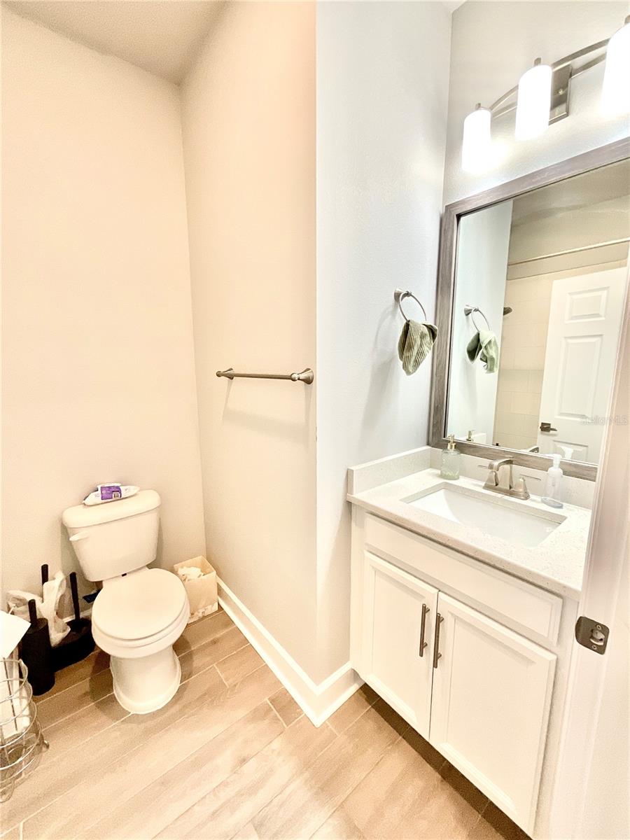 Image 13 of 36 For 15255 Caravan Avenue