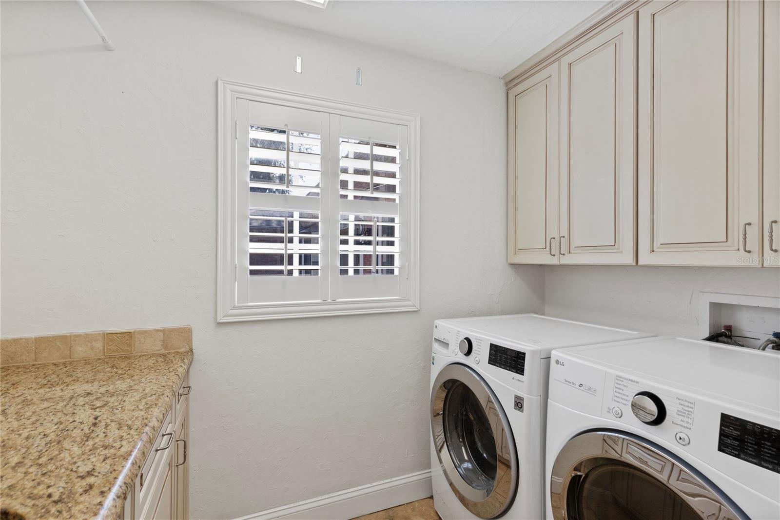 Image 51 of 59 For 302 Eastleigh Drive